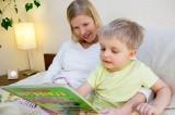 Kirjojen lukeminen lapsen kanssa Paljon tutkimustietoa kirjakiinnostuksen & yhteisten lukutuokioiden merkityksestä lapsen kielelliselle kehitykselle (sanavarasto, kielioppi) sekä lukutaitoa