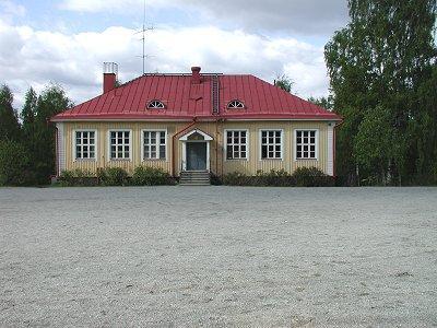 Koulula (Kestikievari), Kovero Kansakoulurakennus 1890/1926 ja uusi