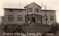 Vanha kunnantalo Alkuaan Suomalaisen lukuseuran kirjastotalo 1903.