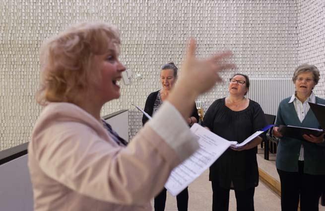 Kallion Kantaattikuoro etsii ykkössopraanoa ja kakkostenoria Bach, Buxtehude, Bartling, Kuula ja Virtanen.
