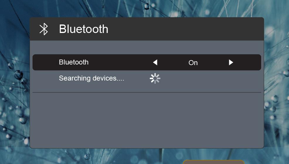 Projektorin näppäimistön käyttö: Paina - tai -painiketta valitaksesi Bluetooth-valinnan ja paina OK-painiketta. 2.