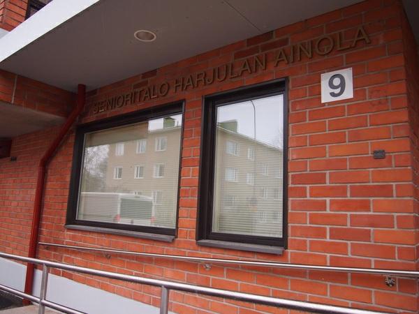 Sivu 24 / 35 Tontilla on rakennuslupa-asiakirjoihin merkitty ja
