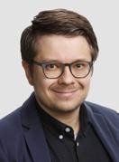 Erityisesti minua on ilahduttanut työkavereiden tuki ja hyvä esimiestyö, jotka saavat aikaan innostavan ilmapiirin ja kannustavat tarttumaan isoihinkin haasteisiin rohkeasti.