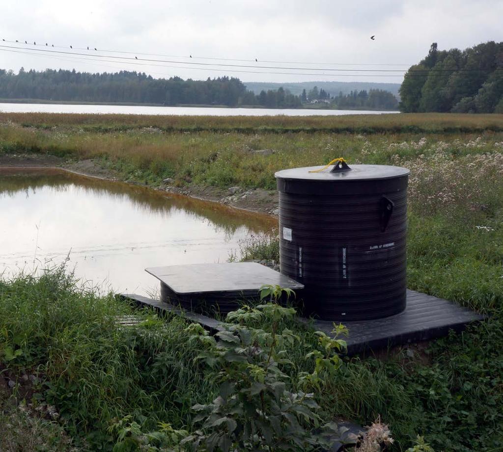 Esimerkit: Fosforin saostaminen Äimäjärvi, Iittala Iittalan Kutisten Tiiruenojan laskeutusaltaan ja kosteikon yhteydessä on Saloy Oy:n toimittama ja asentama laitteisto.