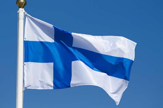 Tekoäly ja Suomi Keskimääräinen koulutustaso Suomessa on korkea Asenteet uuteen pääosin positiivisia; suomalaiset