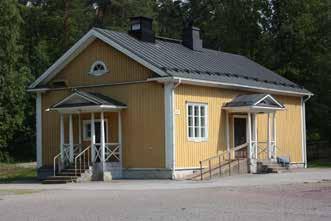 16. Ruotsinkylän ruotsinkieliset koulut eli Klemetskogin koulut Ruotsinkylän vuonna 1894 valmistunutta koulua kävivät sekä suomen- että ruotsinkieliset oppilaat. Ajan mittaan rakennus kävi ahtaaksi.