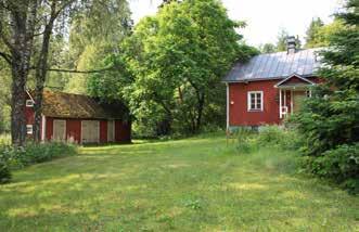 ulkomuodoltaan. Hietalassa oli inventointihetkellä alkuperäiset, 6-ruutuiset ikkunat.
