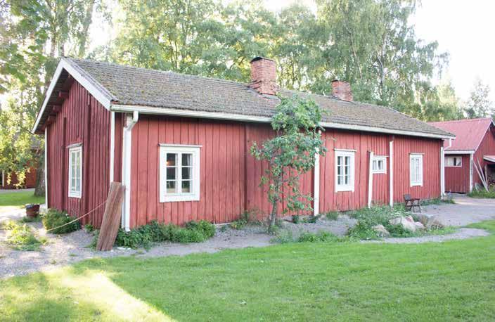 Jussilan vanhempi päärakennus (20; luokka 1) on pystytetty todennäköisesti juuri muuton yhteydessä, 1760-luvun puolivälissä.