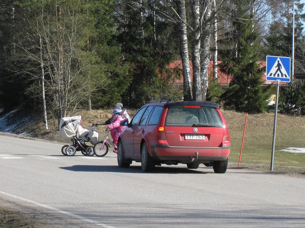 Liikenneympäristön turvallisuus Liikenneympäristön toimenpiteet ja toimenpideohjelma on laadittu yhteistyössä ELY-keskuksen ja kunnan kanssa.
