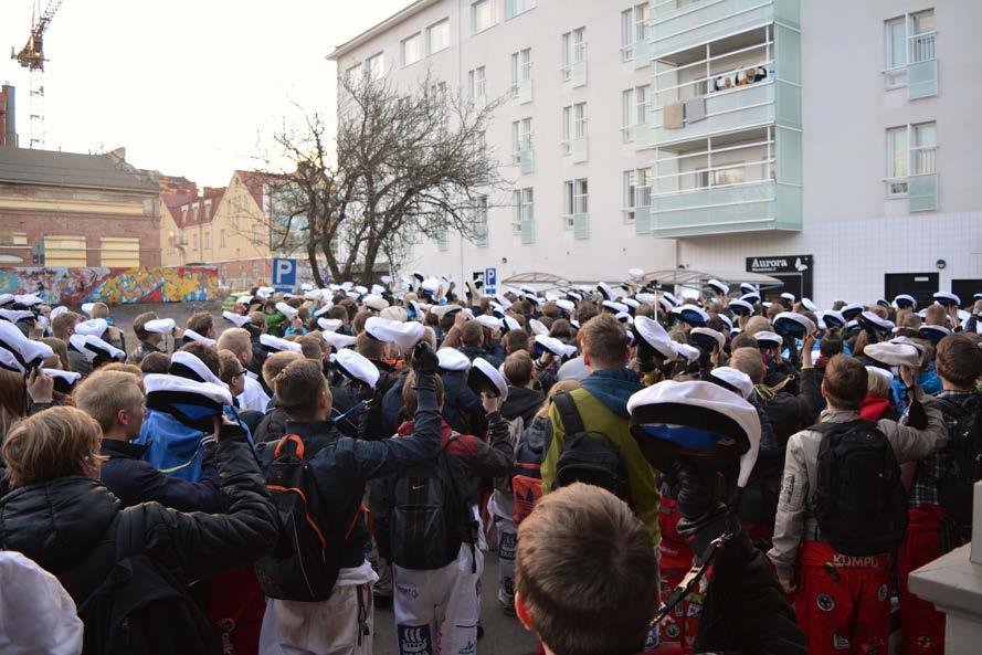OTY on OTY järjestää Yli 4000 jäsentä käsittävä yhdistys Seitsemän Teekkarikillan kattojärjestö - 9-päiväisen Wapun (± 2 päivää) - Teekkarikulturellisia tapahtumia -