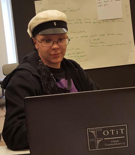 Oulun tietoteekkarit ry Tervetuloa opiskelemaan tietotekniikkaa ja onnittelut hyvästä valinnasta! Tietotekniikan opiskelijana kiltasi on Oulun Tietoteekkarit ry, eli lyhyesti OTiT.