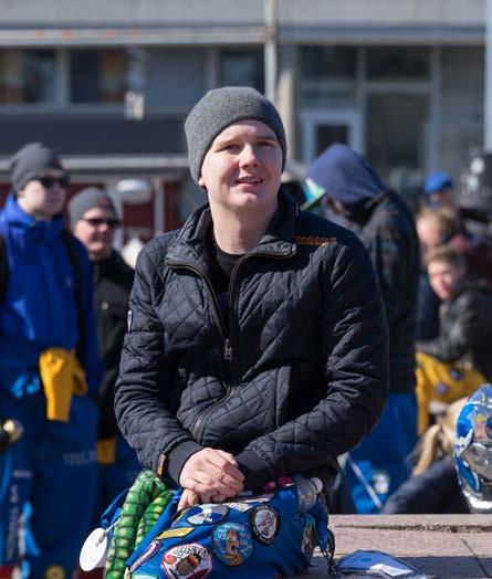 Fuksiohjaajan tervehdys Tervetuloa yliopistoon tekniikan alalle ja onnittelut opiskelupaikasta! Olet nyt ensimmäisen vuoden opiskelija, tuttavallisemmin fuksi.