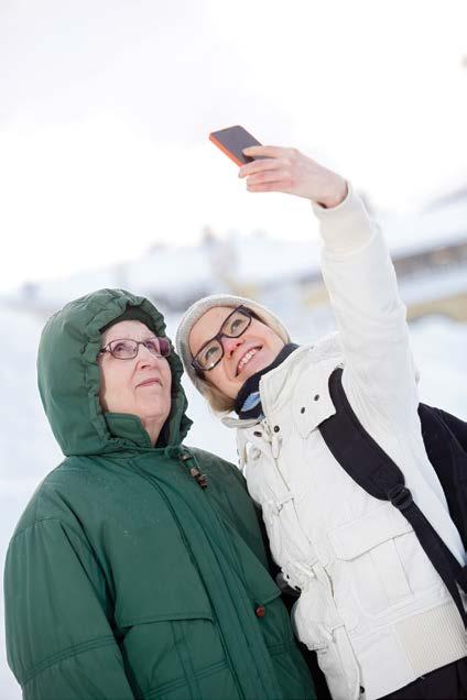 YSTÄVÄNPÄIVÄ 14.2.2018 Ystävänpäivänä olemme yhdessä yksinäisyyttä vastaan Ystävänpäivän Nähdään-kampanjalla keskustelemme yksinäisyyden kokemuksista ja vaikutuksista ympäri Suomen.