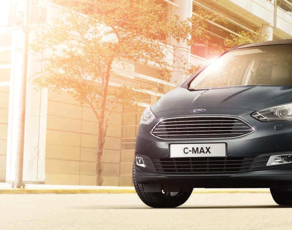 Kuvan auto on Ford C-MAX Titanium.
