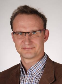 Tuotannon ylijäämäbetoni ja pesuvedet ovat olleet suljetussa kierrossa meillä jo vuodesta 2000. Tuotantojemme sivuvirrat korvaavat luonnon kiviainesta sekä puhdasta vettä.