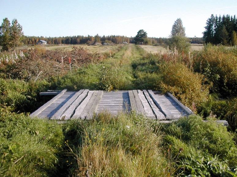 Tilusjärjestelyn sisältö Tilusten järjestely Lähtökohtana asianosaisten tarpeet Palstan