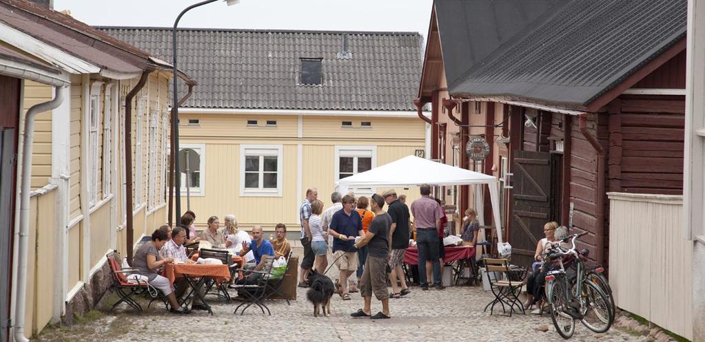 Elinvoimaisten keskuksien verkosto Keskusten elinvoimaisuutta tuetaan ohjaamalla kunkin alueen kasvu sen merkittävimpiin, monipuolisimpiin ja saavutettavimpiin keskuksiin.