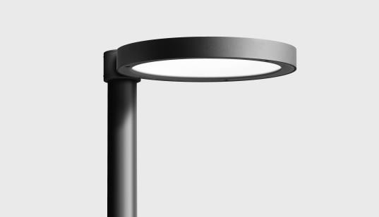KATUVALAISTUS: Valaisin: Philips CitySoul gen2 Valon laatu: LED 3000K Asennusperiaate: Tehomet Pallas, 7m Uuden vierassataman ulkoalueiden yleisvalaistuksen laatu on valkoinen LED-valaistus, jonka