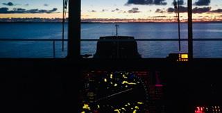 Järjestelmässä on navigointisovelluksen lisäksi oma gps-vastaanotin paikannusta varten.