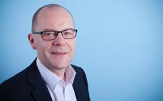 kansipäällystössä) 1990-2000 Ice Advisors Oy, toimitusjohtaja 2017- Meritaito Oy, hallituksen jäsen HENKILÖSTÖ- JA LAKIASIAINJOHTAJA s.