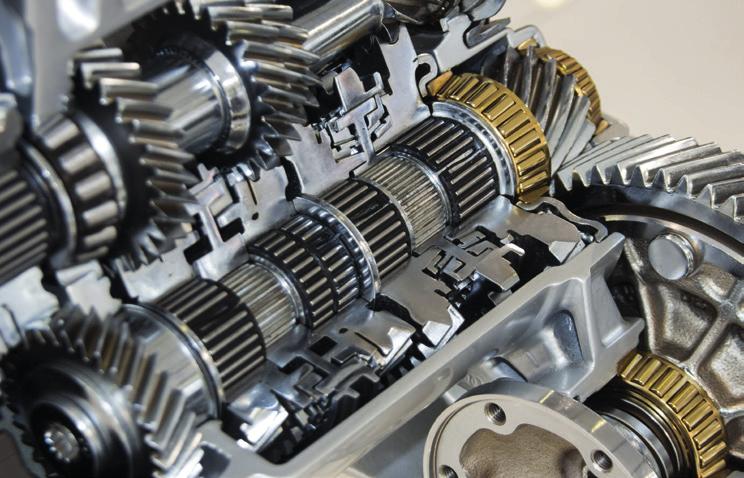 VAIHTEISTOÖLJYT 15 Vaihteistoöljyt Manuaali -ja automaattivaihteisto TITAN SINTOFLUID FE SAE 75W Premium Performance manuaalivaihteistoöljy, jonka matala viskositeetti tehostaa vaihteiden toimintaa