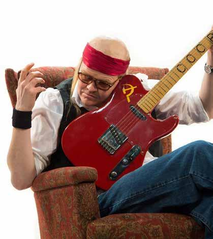 LASILLISET JUICEA Nyt on tarjolla suomalaisen pop- ja rockmusiikin isähahmoksikin tituleeratun Juice Leskisen (1950-2006) merkittävimpiä lauluja sekä miehen hulvattoman hauskoja, joskus jopa korvia