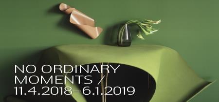 21 EMMA (WEEGEE): NO ORDINARY MOMENTS 1/2018 1/2019 Meret Oppenheimin näyttelyn rinnalle avattiin EMMAn omasta kokoelmasta ja uushankinnoista koottu laaja näyttely No Ordinary Moments.
