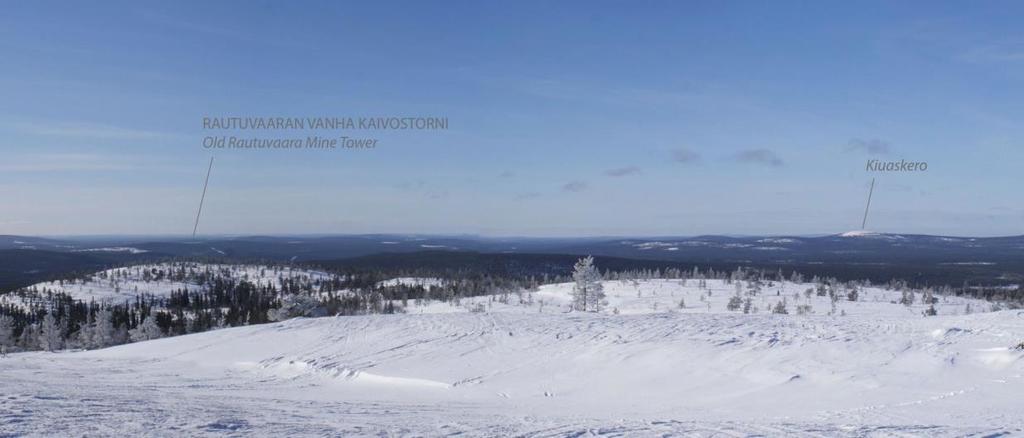 Kuertunturin lakialueen ja Pikkulaen takana kohoaa Kuervaaran metsäinen selänne, jonka taakse sijoittuvat Hannukaisen vanhat kaivosalueet.