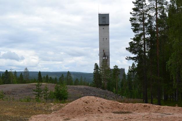 Vanhan rikastushiekka-alueen länsipuolella on vanhoja kaivoksen infrastruktuuriin liittyviä rakenteita, esimerkiksi 40 metriä korkea kaivostorni, käytöstä poistettu ratapiha ja voimajohto.