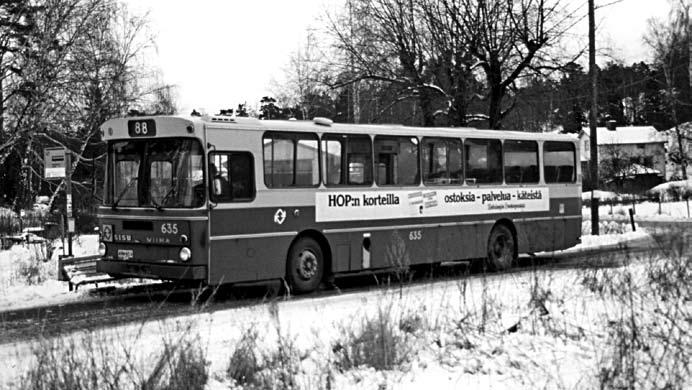 Linja 86 muuttui yöliikennettä lukuun ottamatta kokonaan liityntälinjaksi.