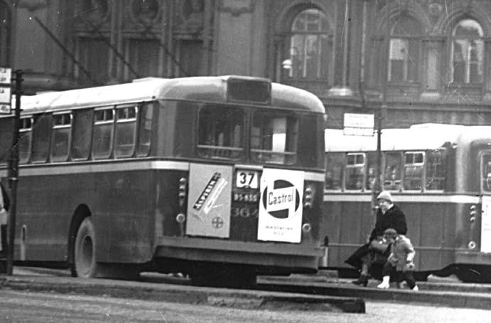 Samana kesänä päättyi myös yksityisbussien ajo HKL:n linjoilla.