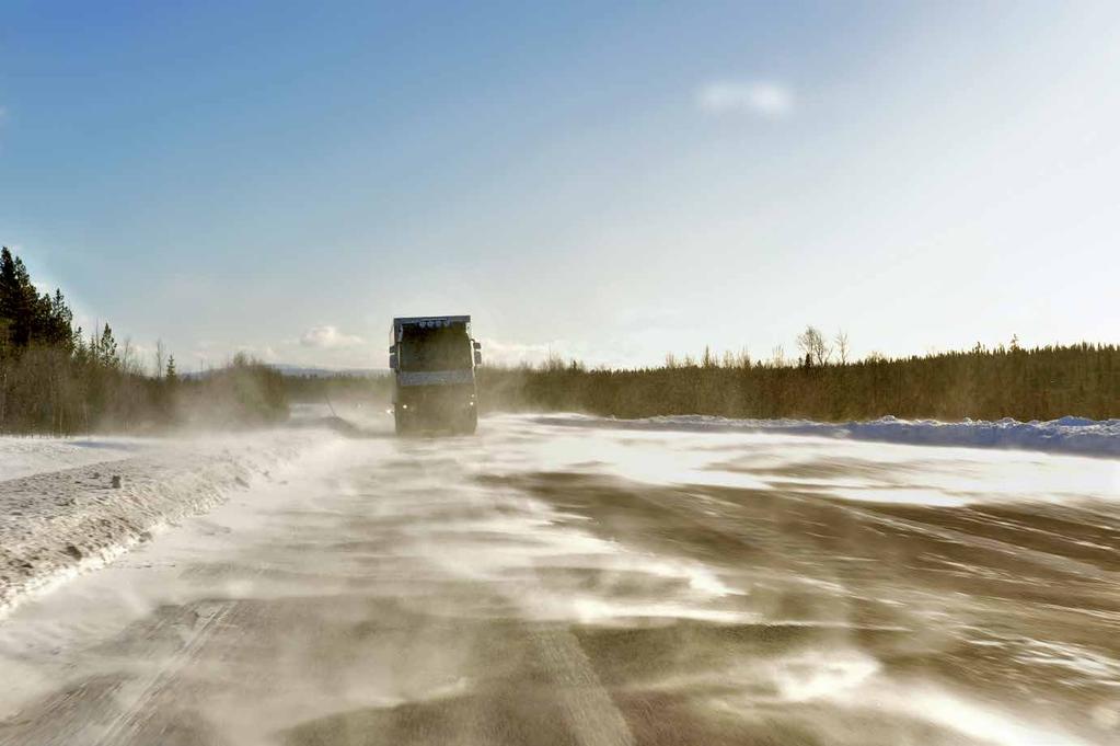 16 17 renault trucks_mallisto T TESTATTU ÄÄRIMMÄISISSÄ OLOSUHTEISSA T-malliston