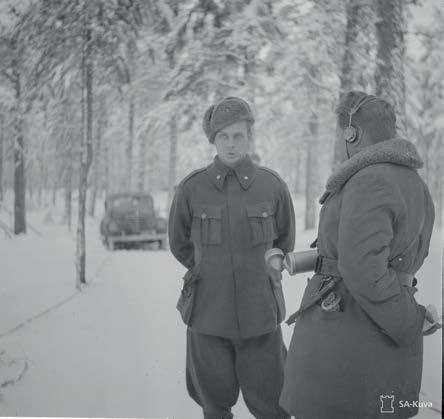 nislinna. Panssarein vahvennettu taisteluosasto Hynninen lähti liikkeelle aamupimeällä 18.9.