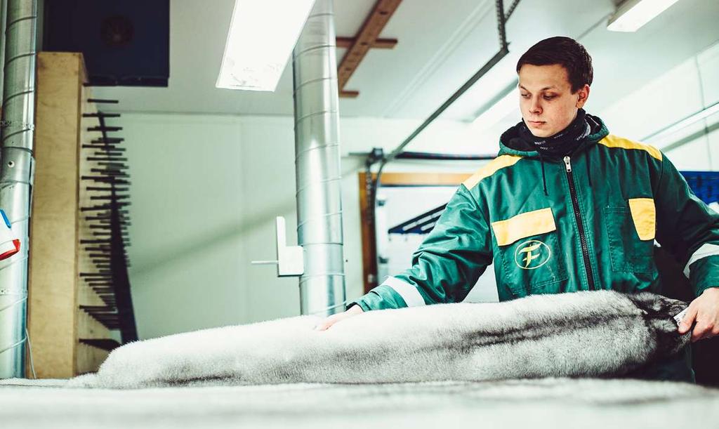 TILINPÄÄTÖSTEN LIITETIEDOT KOKONAISTUOTOT JA -KULUT POISTOT Käyttöomaisuuden hankintameno on poistettu seuraavan suunnitelman mukaan: Perusparannusmenot tasapoistot 10 vuodessa Muut pitkävaikutteiset