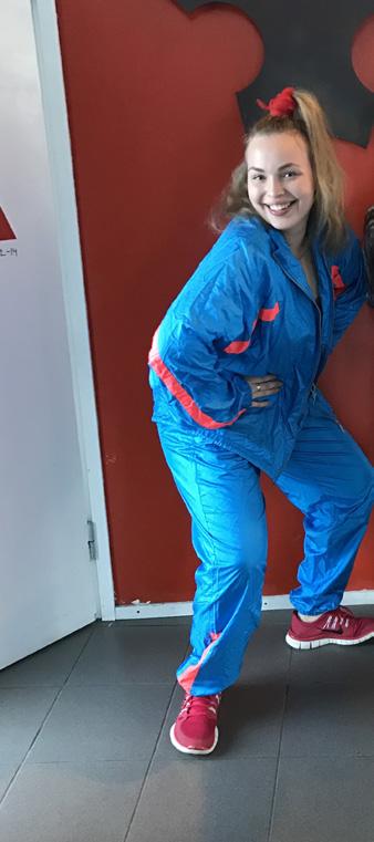 13 Heips! Olen Milena Myllyniemi 22 -vuotias kolmannen vuoden tutalainen ja alunperin Helsingistä. Toimin Kaplaakin hallituksessa projektivastaavana.