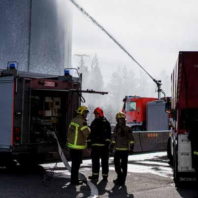 Pelastustoiminta Pelastustoiminta kattaa onnettomuustyypit, kuten tulipalot, vaarallisten aineiden onnettomuudet, liikenneonnettomuudet, luonnononnettomuudet, vesipelastustehtävät, ihmisten