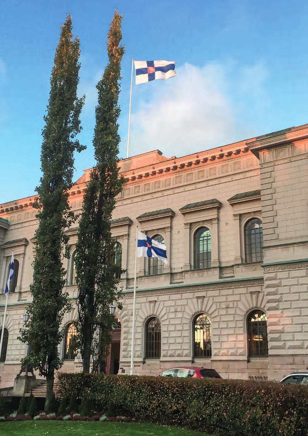 Johtaminen ja henkilöstö Suomen Pankin