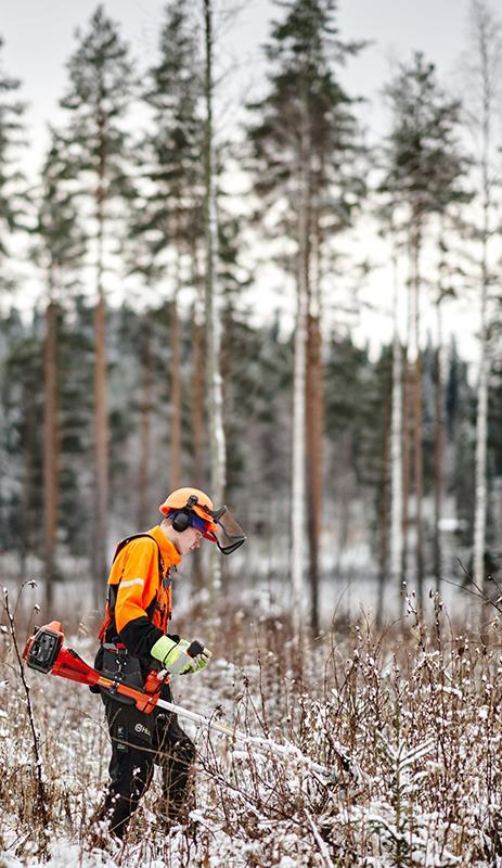 Monipuoliset oppimisympäristöt Usein oppiminen tapahtuu muualla kuin luokassa. Asiakastyöt sekä sisäisten ja ulkoisten palveluiden tuottaminen ovat tärkeitä.