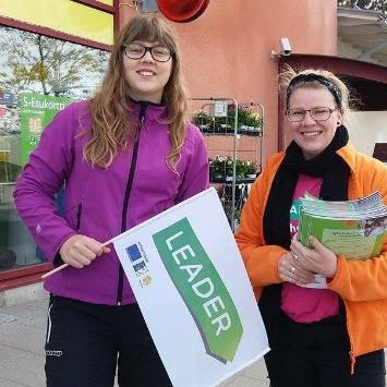 TE-toimiston, Laukaan ja Muuramen kunnan, ELY-keskuksen ja alueen yrittäjäjärjestöjen kanssa järjestettyihin infotilaisuuksiin.