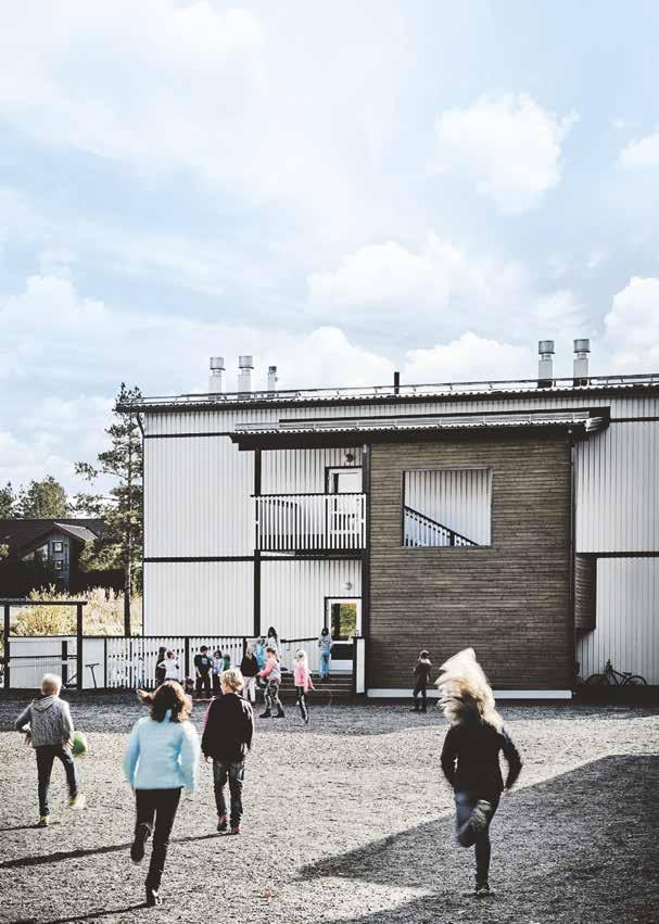 EROON KOULUJEN KORJAUSVELASTA Koulutus on tärkeintä pääomaamme. Resursseja tulisi suunnata nykyistä enemmän seinien sisäpuolelle opetukseen ja oppilashuoltoon.