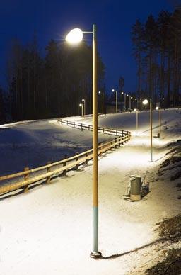 TAMPEREEN MESSU- JA URHEILUKESKUS, D-HALLI