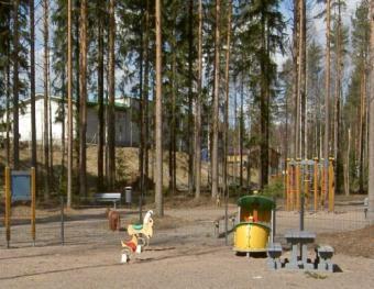 poistaminen käytettävissä olevin keinoin ja asiasta ilmoittaminen valvojalle valvojan informoiminen toimintapuistojen turvallisuustyön