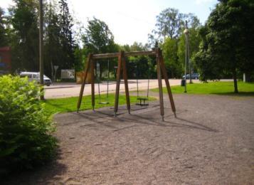 turvallisuustyöhön liittyvien tehtävien määrittely sekä resurssien käyttöön valtuuttaminen vakavissa onnettomuustapauksissa muiden
