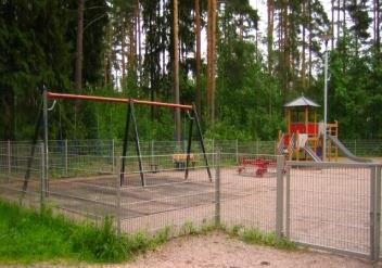 3. Turvallisuusasioista vastaavat henkilöt ja heidän tehtävänsä Kirvesmiehet toimintapuistojen vuosi- ja
