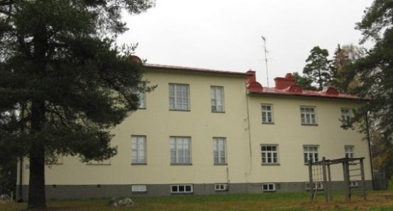 7 Hatsolan koulu Hatsolan koulu sijaitsee 9 kilometrin päässä kirkonkylästä (Vanha-Juvantie 267, 52820 Hatsola). 11 oppilaalla.