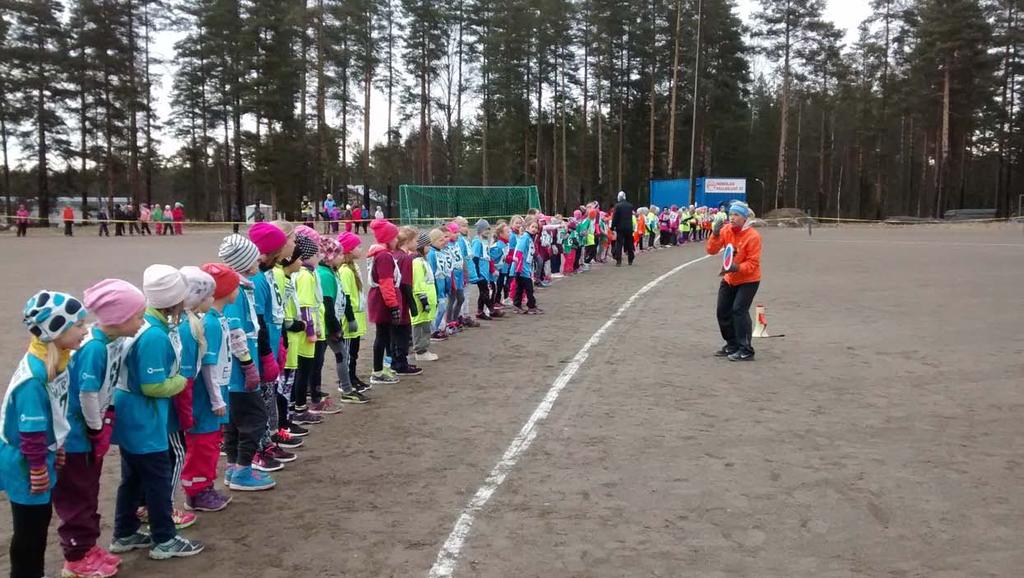 Vuonna 2017 osallistui Vesisankarit-toimintaan yhteensä 16 751 henkilöä. Koululaisia osallistui 8054 ja opettajia 439 henkilöä. Muihin tapahtumiin osallistui yhteensä 8258 henkilöä.