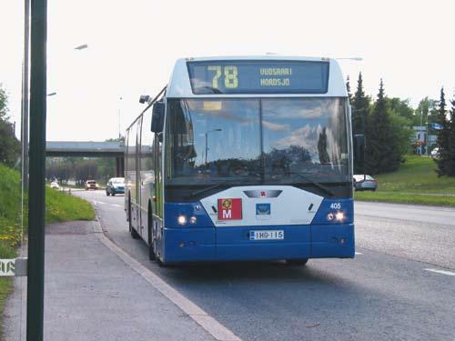 2003 / 2004 seutulinjalla 742. Kuva Jarkko Nyman, Vantaa.