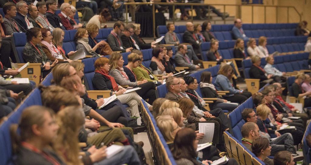 kpl. Vuonna 2015 Tampereella oli noin 600 henkilöä ja näytteilleasettajia 55. Liitto on Marketanpuiston Ystävät ry:n jäsen.