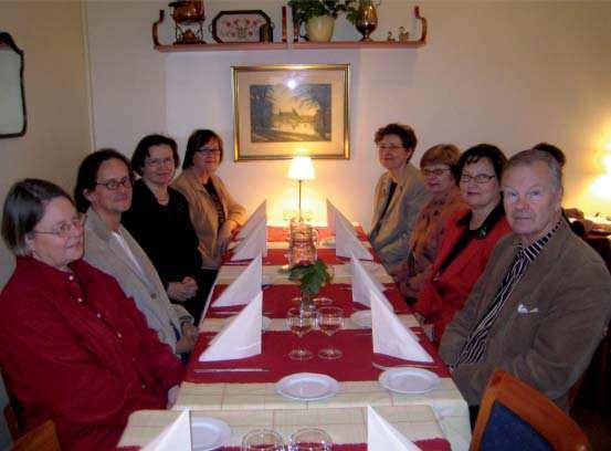 Neuvottelukunnalla oli vuoden 2005 aikana yksi kokous. Kuvassa kauden 2003-2005 neuvottelukunta viimeisessä kokouksessaan 9.12.2005 Jyväskylässä ravintola Figarossa 13.