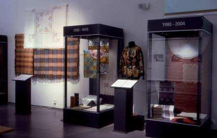 17. TALOUS Suomen käsityön museo/suomen kansallispukukeskus/konservointikeskus käyttömenot ja - tulot vuosina 2004-2005 (luvut tuhansina euroina KÄYTTÖMENOT 2004 2005 KÄYTTÖTULOT 2004 2005